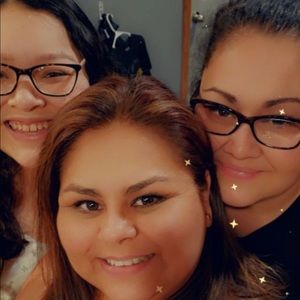 Meet your Posher, Violet